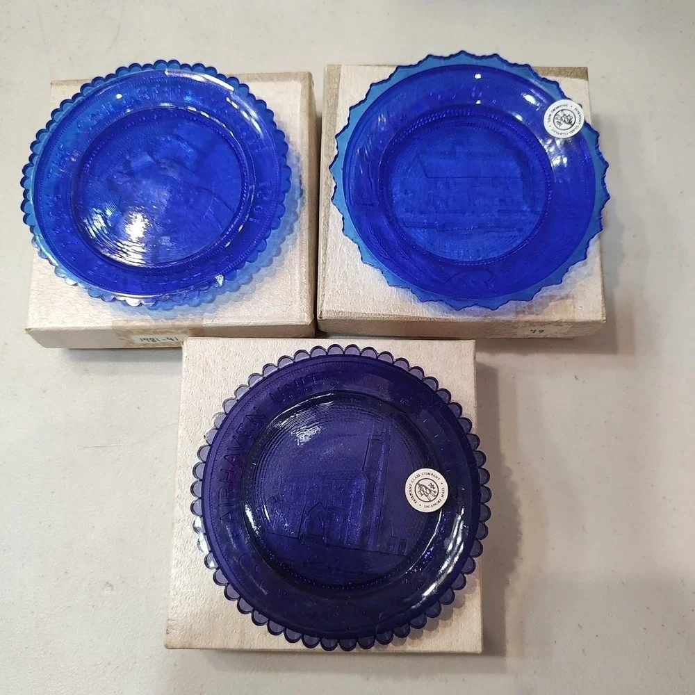 Fairpoint Glass Cobalt Blue Souvenir Plates Nantucket NH Set of 3 1981 Scalloped